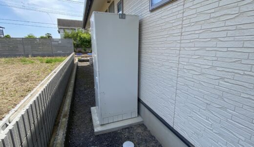 エコキュートの最適な設置場所は？設置場所の注意点や狭くても置けるエコキュートを解説！